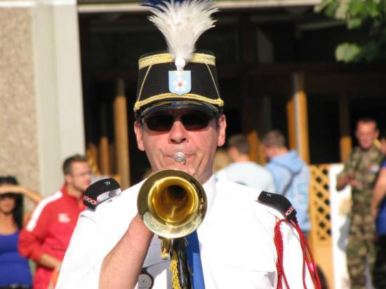 551161_670572739621460_149285152_n